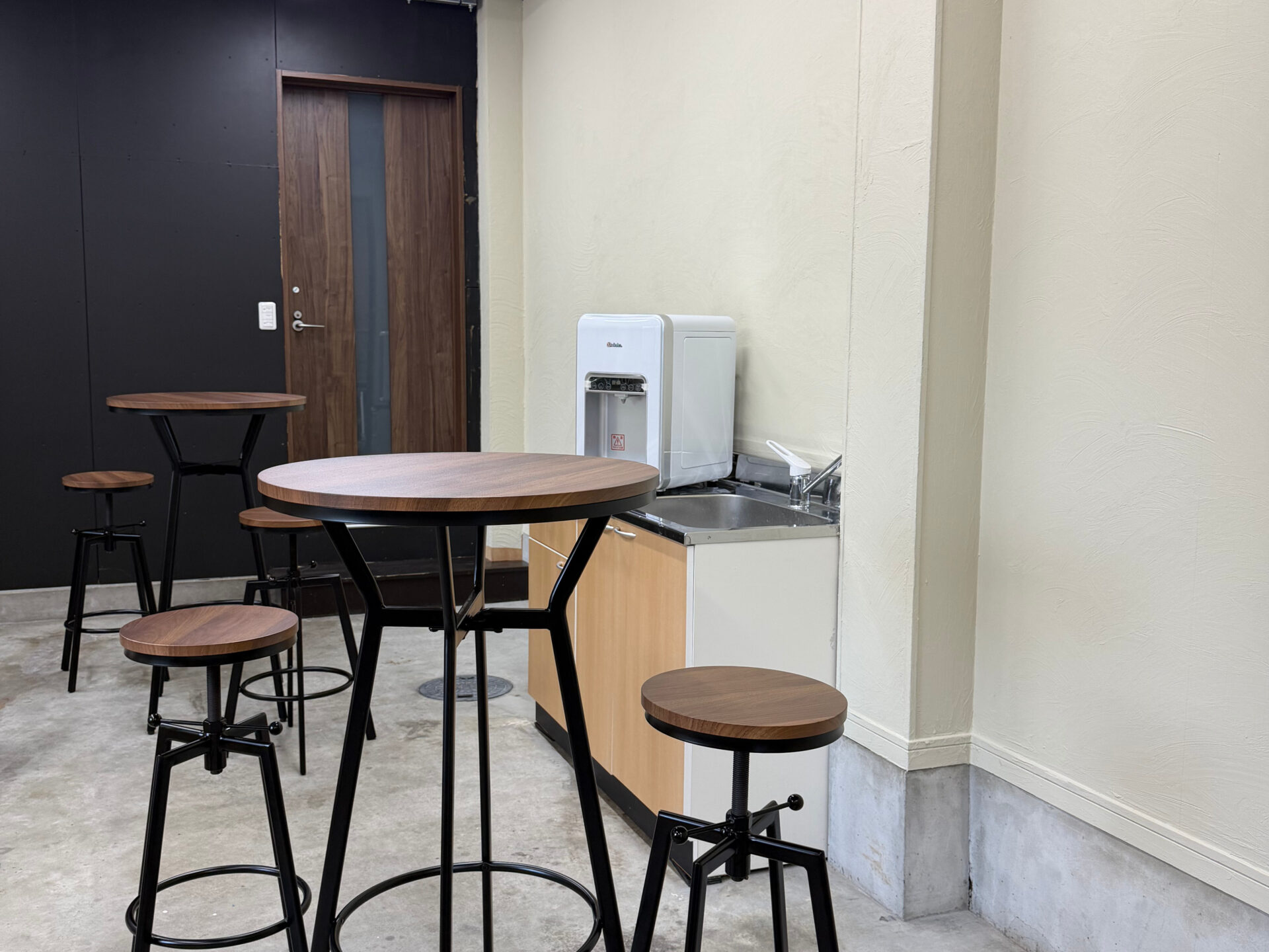 1F　カフェスペース